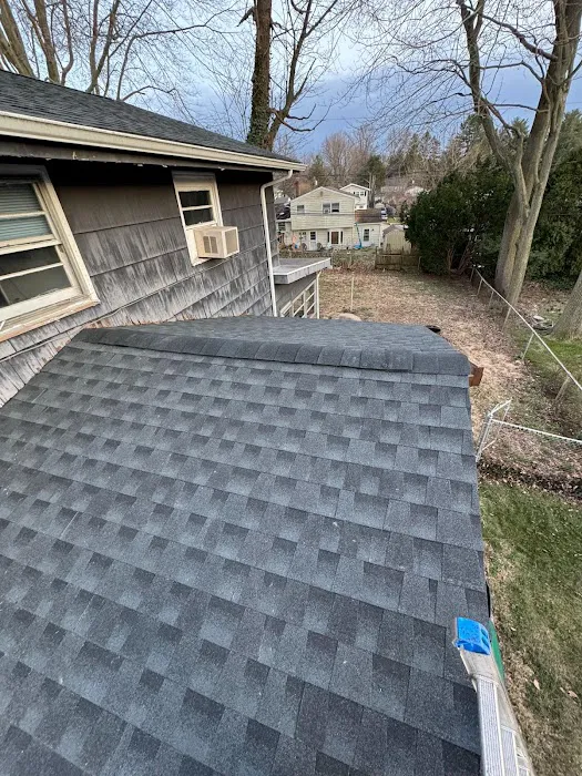 Thunderstruck Roofing & Restoration Picture 3