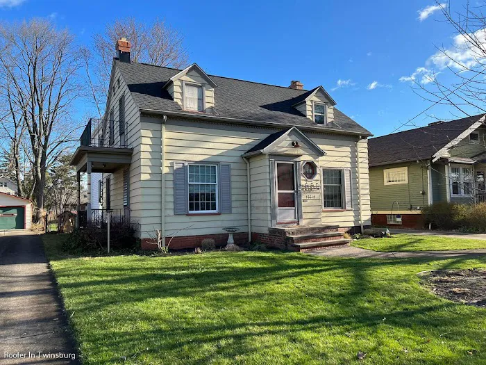 KC Roofing, LLC Picture 1