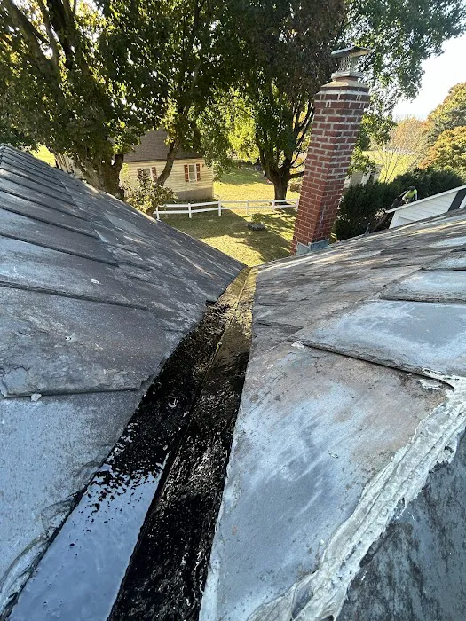 Wilde House Construction (slate roofing) Picture 10