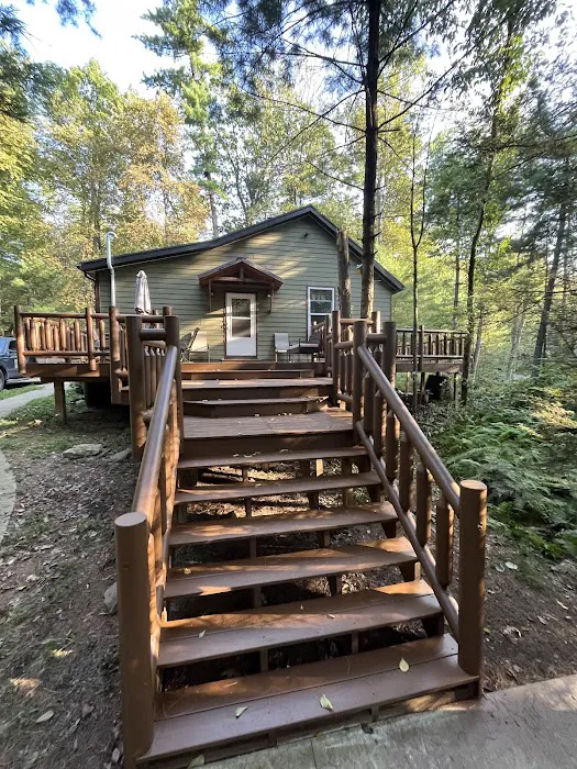 Hurst Vinyl And Decking LLC Picture 3