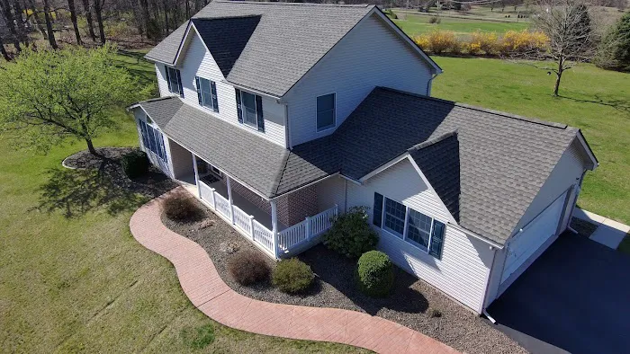 Snyder Roofing & Siding Inc Picture 6