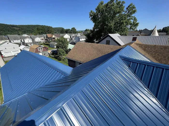 County Line Roofing LLC Picture 2