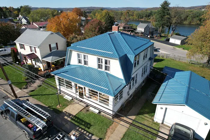 County Line Roofing LLC Picture 3