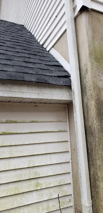 Stump Siding & Roofing, LLC Picture 2