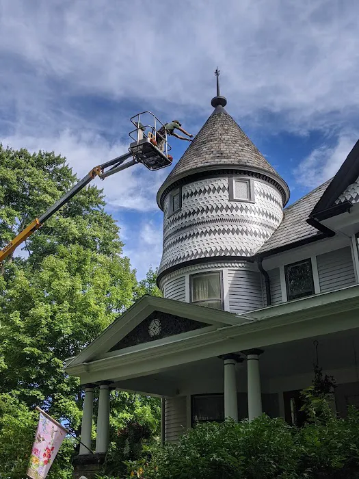 Hazlett Roofing & Renovation Picture 4