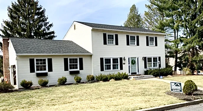DJ Construction Roofing and Siding Picture 1