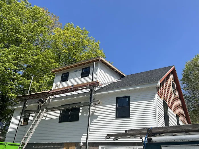 Valley Peak Roofing Co. Picture 7