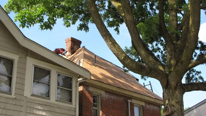 Classic Roofing LLC Picture 1