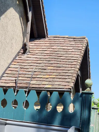 Classic Roofing LLC Picture 5