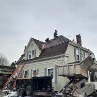 J & J Roofing ico