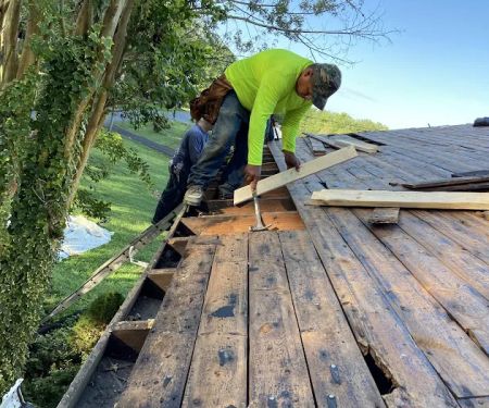 MacBeth Roofing & Exteriors