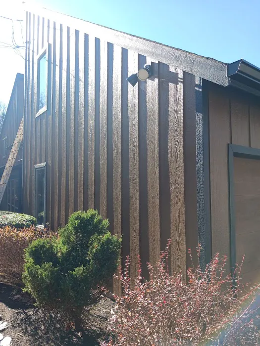 Villa Siding & Roofing Picture 10