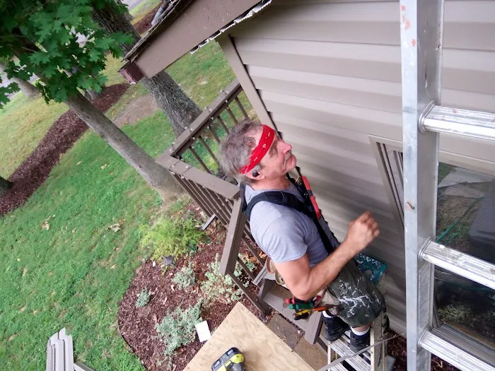 LAWSON ROOFING Picture 7