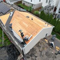 Midpoint Roofing ico