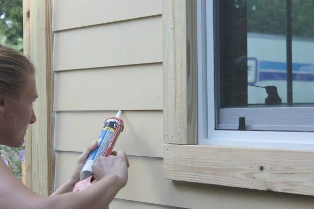Siding Sealing & Caulking Best Practices: Protect Your Home from the Elements