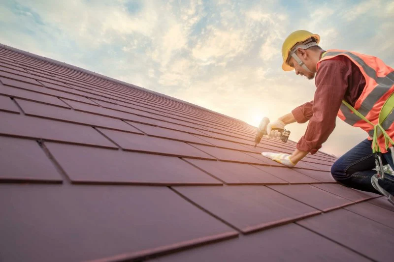 DIY vs Professional Roof Replacement: What’s Safer & More Cost-Effective