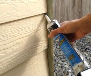 Siding Sealing & Caulking Best Practices for Long-Lasting Protection