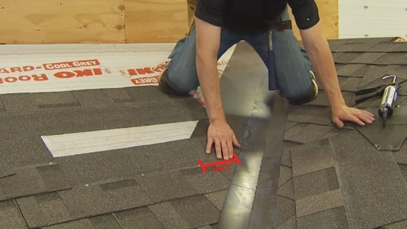 How to Properly Seal Roof Valleys to Avoid Leaks