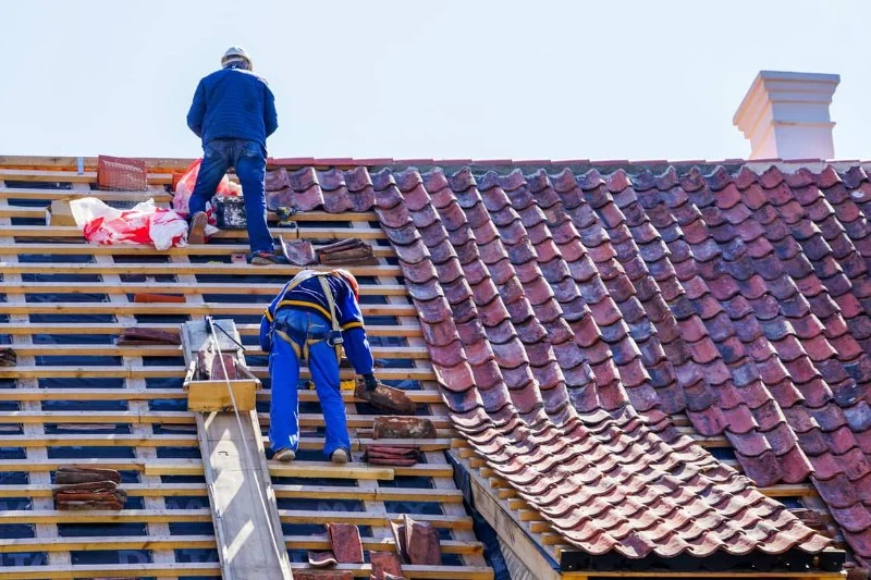 What Local Building Codes Say About Roof Replacement
