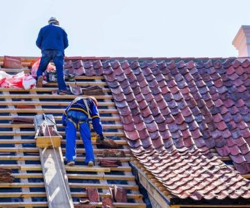 What Local Building Codes Say About Roof Replacement