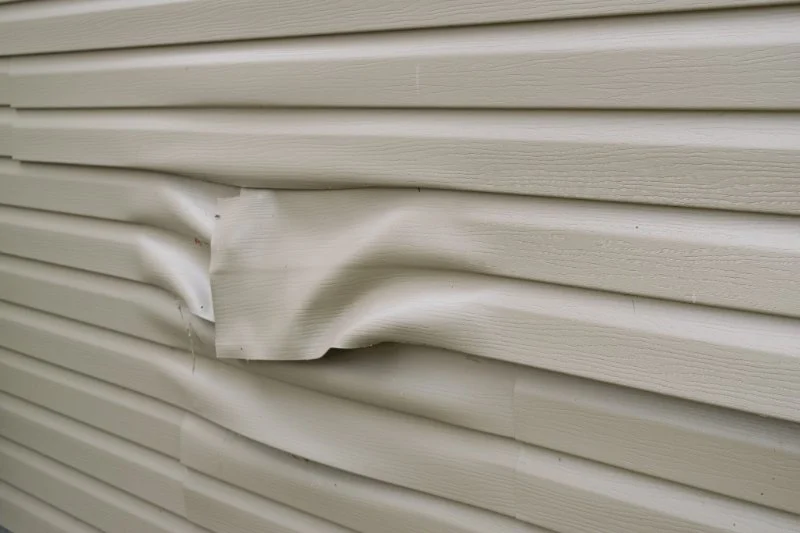Siding Expansion & Contraction: Causes & How to Mitigate