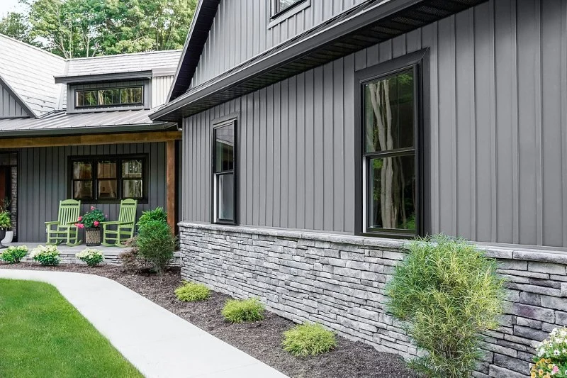Energy-Efficient Siding: What Materials Save Heating & Cooling Costs