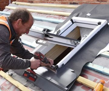 How Roof & Window Flashing Work Together to Prevent Leaks