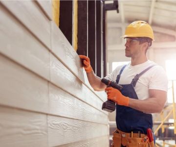 Siding Repair for Extreme Climates: Solutions for Cold, Heat, Snow, and Humidity