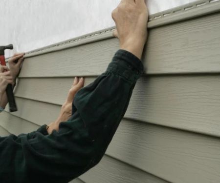 How Roof and Siding Work Together to Protect Your Home Envelope