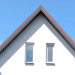 How Roof Pitch & Overhang Protect Exterior Walls: Key Benefits Explained