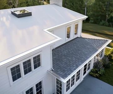 Choosing Roof Materials for Low Slope Roofing: Best Options Explained