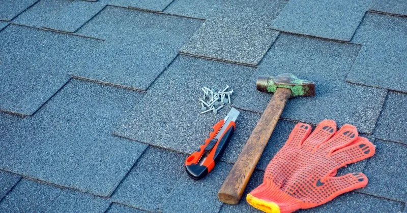 Roof Repair Tools for Homeowners: What’s Worth Buying for DIY Repairs