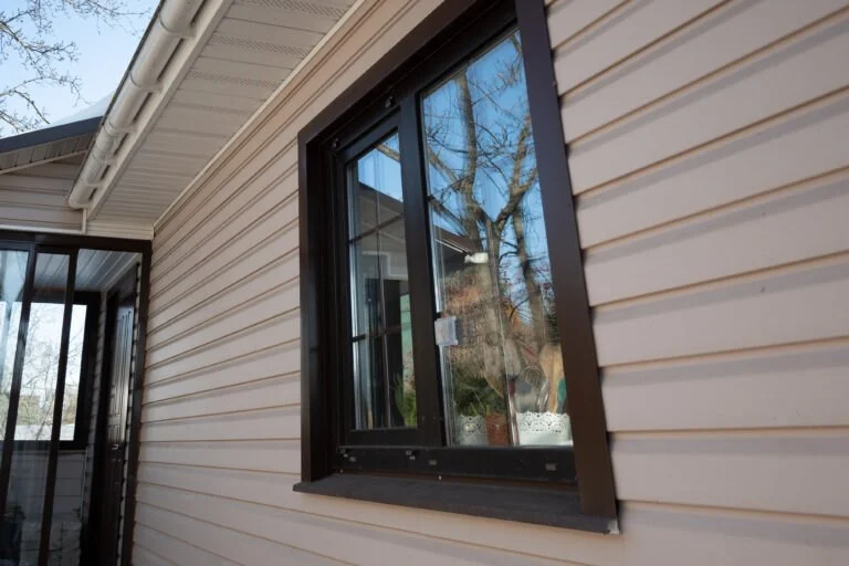 Siding vs Cladding: What’s the Difference & What’s Best