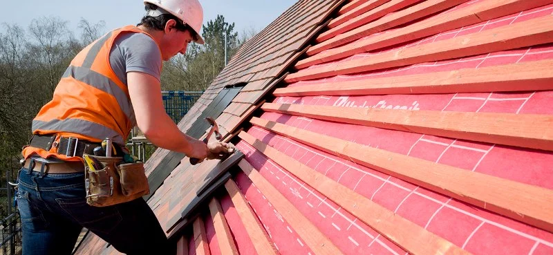 How to Minimize Roof Noise: Material & Installation Tips