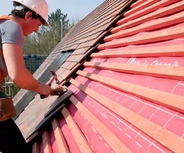 How to Minimize Roof Noise: Material & Installation Tips