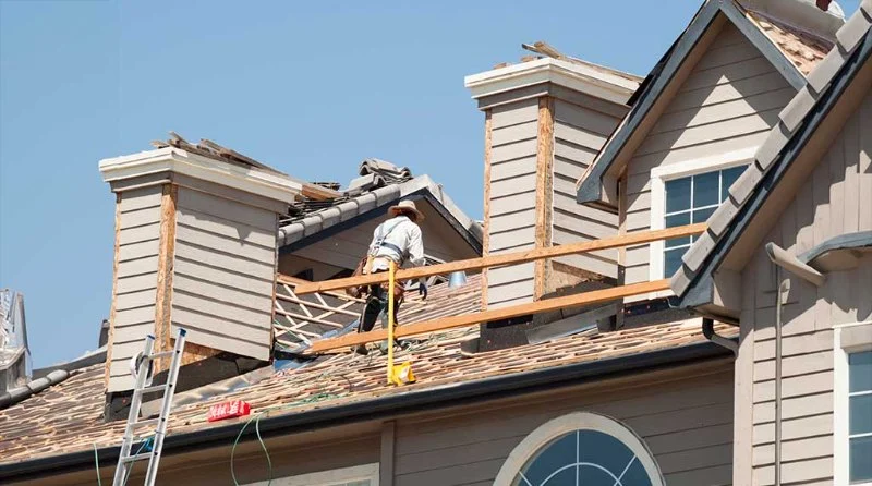 When Is the Best Time of Year to Replace Your Roof in the United States?