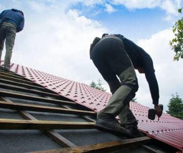 Why Professional Roof Repairs Last Longer Than DIY Fixes