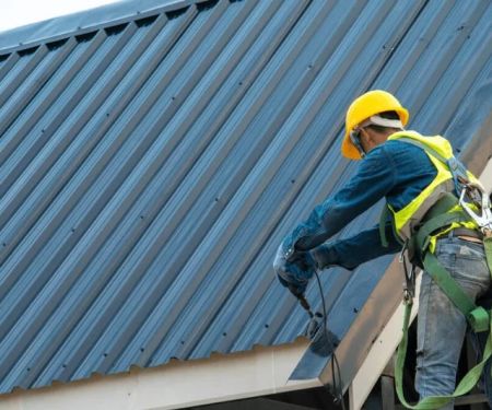 How to Maintain Roof Performance for Years: Essential Tips and Strategies