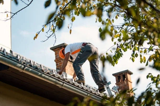 How to Maintain Roof Performance Over the Years: Tips and Strategies