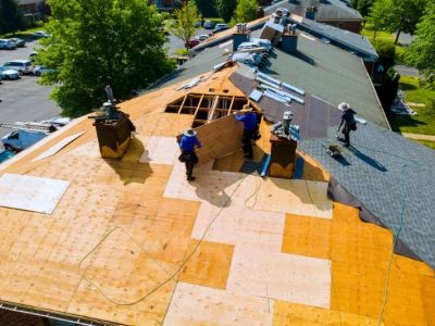 Why Hiring Licensed Roofing Contractors Protects Your Investment