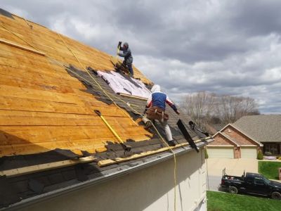 How to Protect Your Roof from Temperature Extremes: Seasonal Damage Prevention Guide