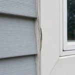 Why Siding Caulk Cracks Around Windows and Doors
