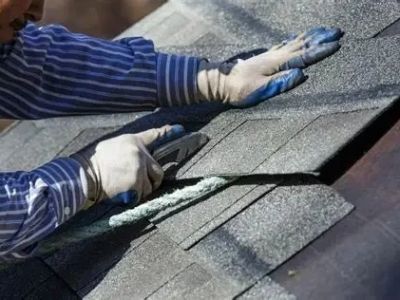 How to Spot Roofing Issues Before They Cause Interior Damage